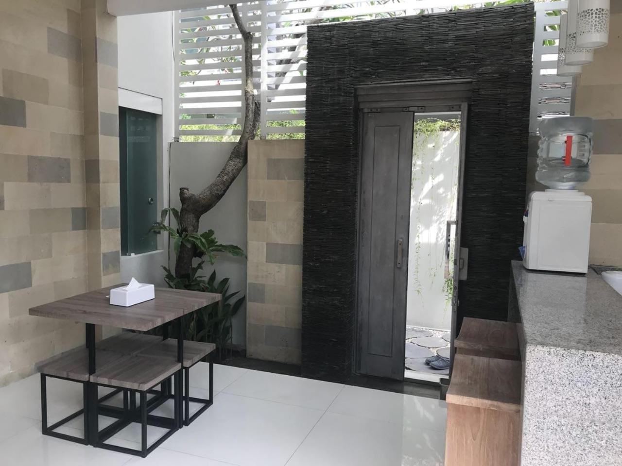 Nikaya Villas Kuta  Ngoại thất bức ảnh